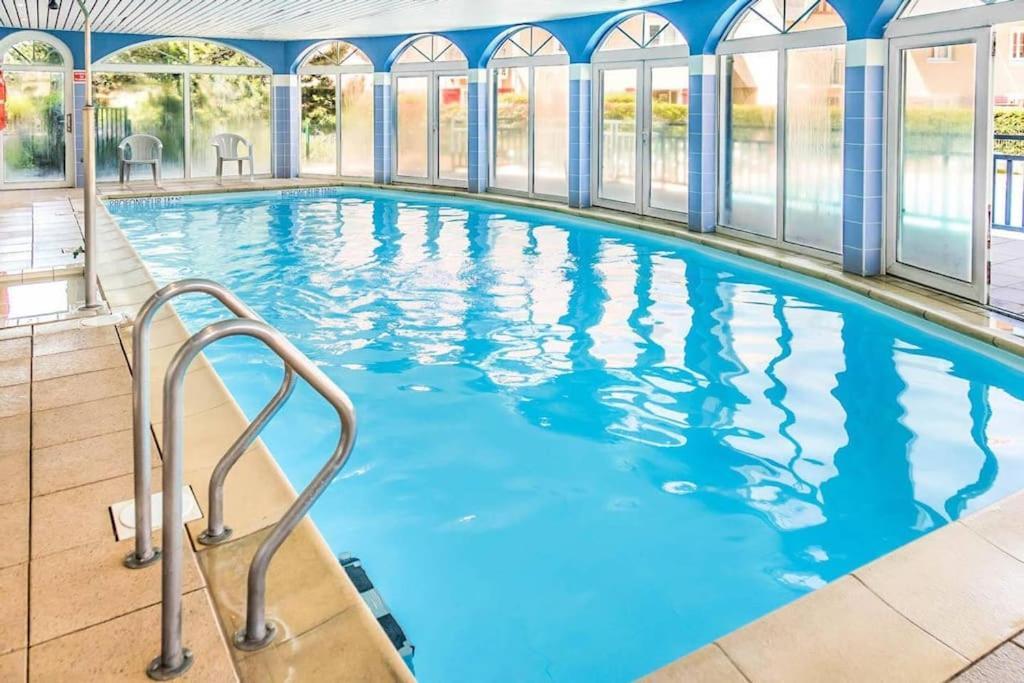 Port-Guillaume, résidence de vacances avec mer&piscine Dives-sur-Mer Exterior foto